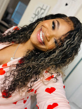 Load image into Gallery viewer, Banks Beauty’s Birthday Unit- Pre-made